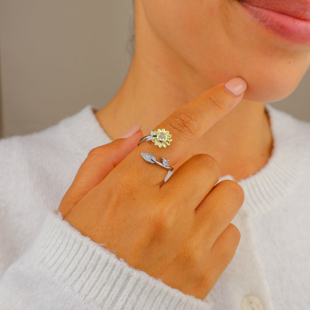 Golden Bloom – Fidget ring